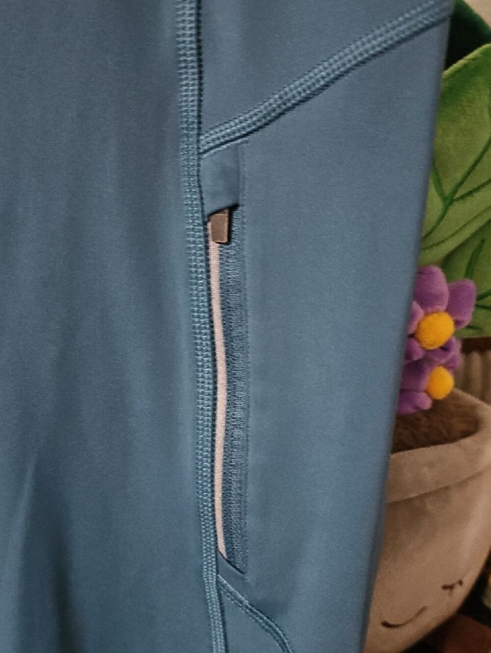 Athleta Teal Performance Leggings - Picture 2 of 6